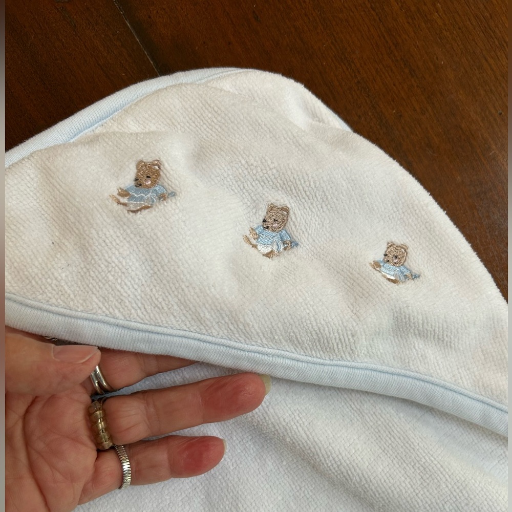 Adorable White + Blue infants Hooded Towel w/3baby bears embroidered in hood.